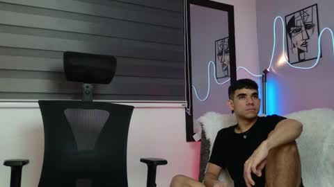 Jaxon online show from December 6, 12:29 am