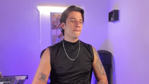 Jay Alvarrez online show from January 5, 7:06 pm