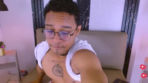 Jayden Morris online show from November 29, 2:19 pm