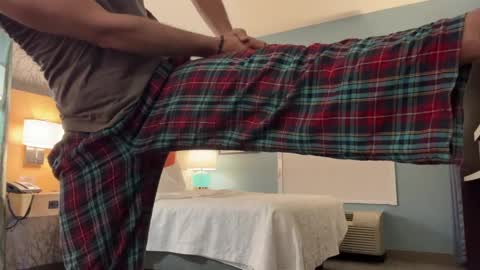 J online show from April 11, 10:52 am