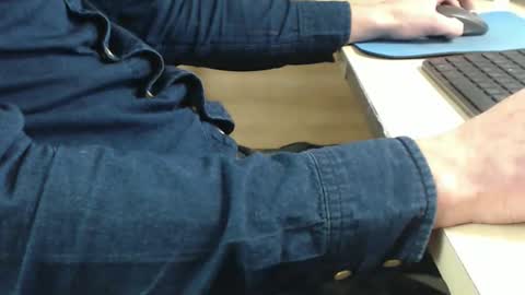 jc200000 online show from March 2, 6:04 pm