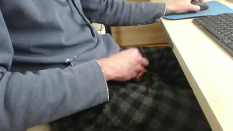 jc200000 online show from February 18, 6:16 pm