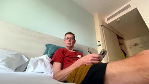 Snapshot of jcar57 chatting on February 7, 8:33 am Jon online show from February 7, 8:33 am