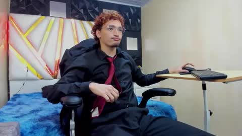 Jean Rodriguez online show from April 6, 12:39 pm