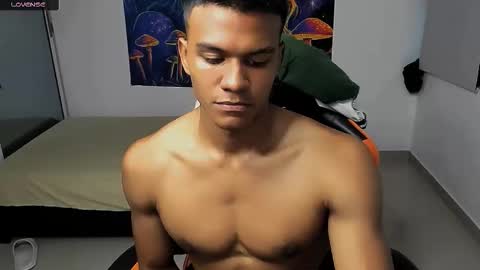 jeanfran_ferrer online show from September 20, 9:15 pm