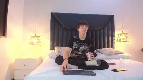 JeffBellfort online show from July 3, 8:57 pm