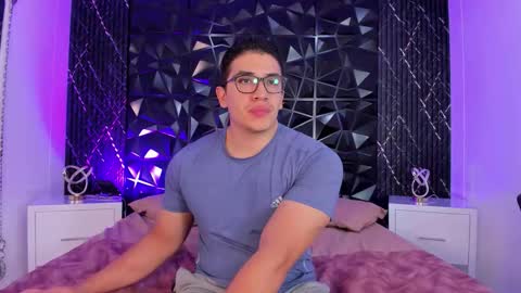 Jeff online show from December 15, 8:39 pm