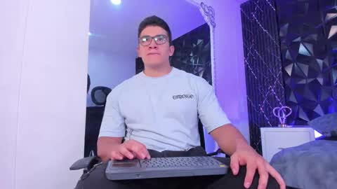 Jeff online show from December 13, 8:15 pm