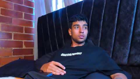 jei online show from December 22, 12:57 pm