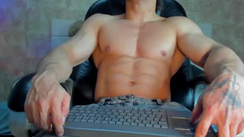 Snapshot of jeicob_gagnon chatting on September 24, 2:55 am jeicob gagnon online show from September 24, 2:55 am