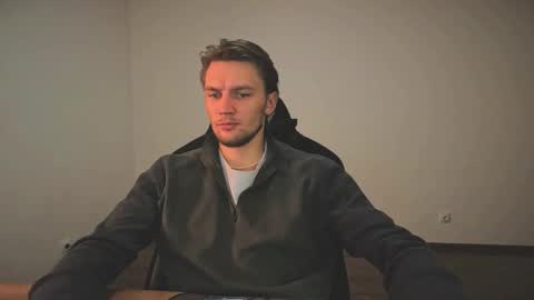 JessieRise online show from October 9, 8:25 pm