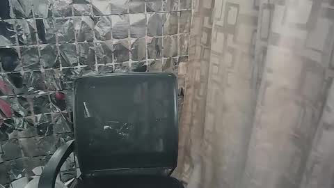 Snapshot of jet_clomet21 chatting on December 20, 8:49 am Ale online show from December 20, 8:49 am