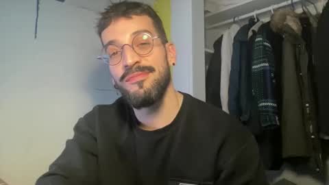 JEUNEMEK007 online show from April 13, 9:15 pm