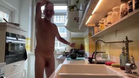 jewlronny online show from March 25, 9:13 am