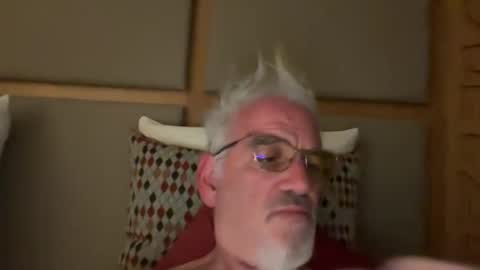 jewlronny online show from February 19, 9:44 pm