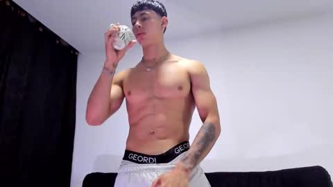 jey cox online show from January 9, 11:04 am