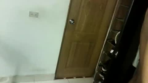 jg1105 online show from April 3, 8:27 pm