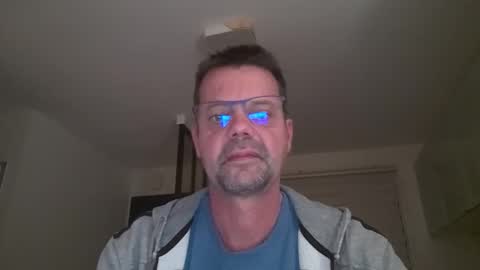 jhmec44000 online show from April 7, 9:37 pm