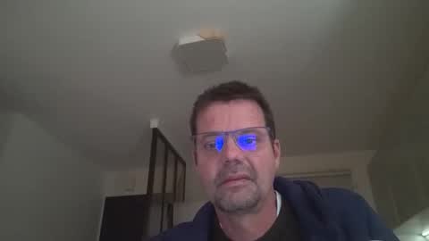 jhmec44000 online show from March 29, 9:04 pm