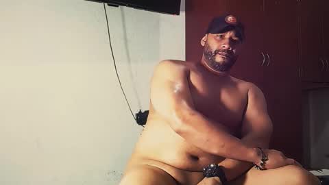 En moreno online show from December 19, 12:29 am