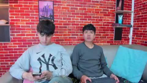 Jake y Troy online show from June 2, 8:10 pm