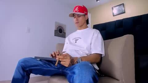 Jhon online show from October 8, 2:27 am