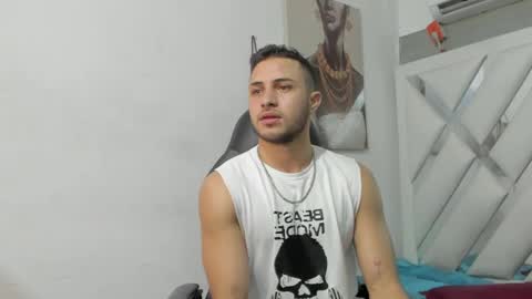 Snapshot of jhonny_flames7 chatting on January 23, 4:09 am jhonny online show from January 23, 4:09 am