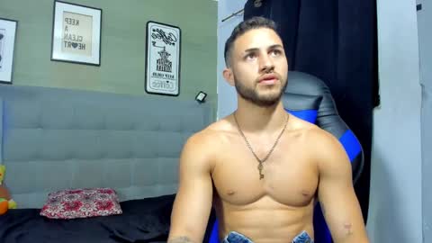 jhonny online show from November 9, 5:11 am