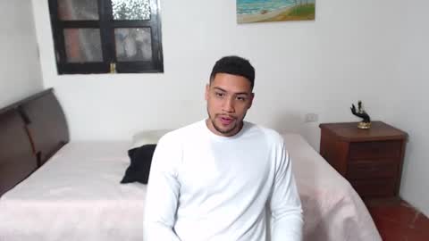 Jhors online show from October 25, 7:21 am