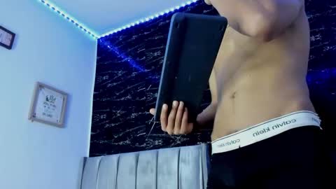 Jhos online show from January 12, 4:49 am