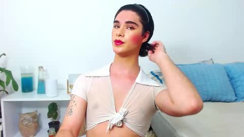 Jhuan Nhez online show from June 7, 1:45 am
