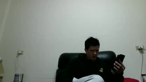 Snapshot of jhwozy chatting on February 12, 4:00 pm jhwozy online show from February 12, 4:00 pm