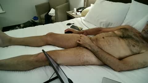 jimjimjim2633 online show from February 25, 2:47 am