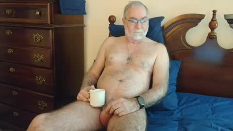 Snapshot of jimpatm chatting on February 6, 12:16 pm Jim online show from February 6, 12:16 pm