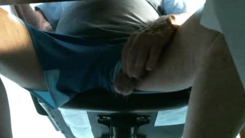 jimwellhung online show from March 19, 3:10 am