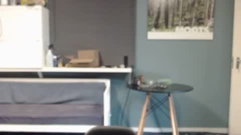 JamesJan van Rebel online show from December 19, 3:47 am