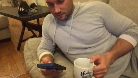 Snapshot of jjman850jjj1234 chatting on February 22, 3:56 am jjman850jjj1234 online show from February 22, 3:56 am