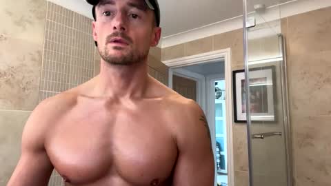 Snapshot of jkeeley792 chatting on October 12, 9:47 am JK online show from October 12, 9:47 am