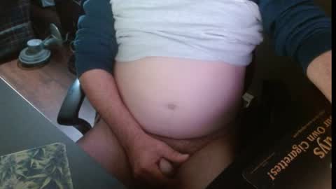 me online show from April 25, 5:21 pm