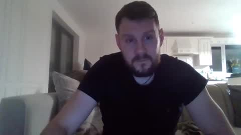 Snapshot of jmakk99 chatting on March 1, 10:53 pm jmakk99 online show from March 1, 10:53 pm