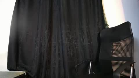 Snapshot of joan_silva chatting on October 31, 9:29 pm joan_silva online show from October 31, 9:29 pm