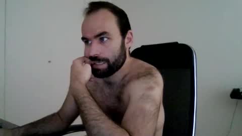joaodias_18 online show from April 13, 12:17 pm
