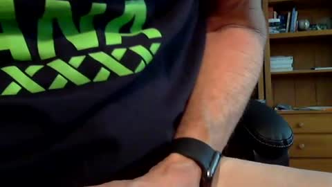 joebutler6970 online show from July 20, 9:27 pm