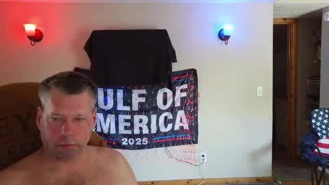 joejoe__ online show from April 4, 9:12 pm