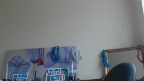 Snapshot of john_little_one chatting on January 14, 10:48 am JOHN online show from January 14, 10:48 am