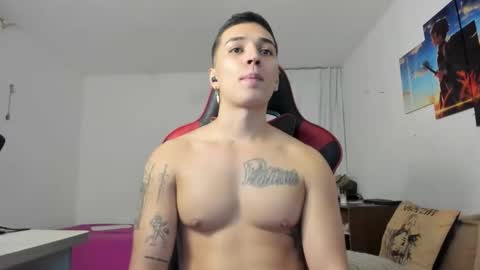 JOHN online show from February 11, 11:10 pm