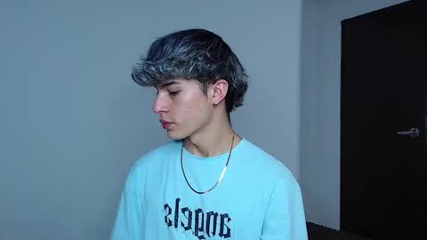 John Vichenso online show from November 11, 10:26 pm