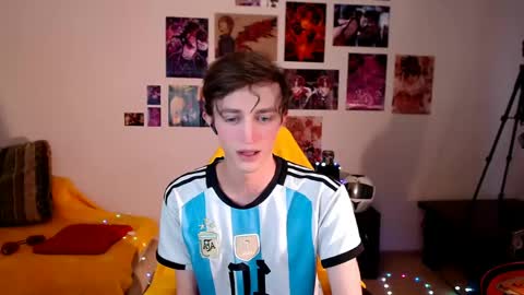 john_winx online show from April 27, 1:51 pm