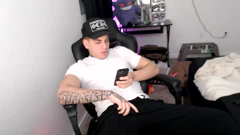 JAXX online show from March 4, 6:09 am