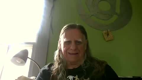 johnnieq1971 online show from March 1, 2:50 pm